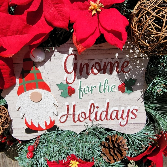 Rustic Country Gnome for the Holidays Wreath - Rustic Poinsettia Wreath - Picture 9 of 10